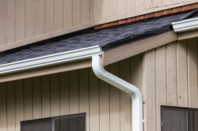 5k-gutter-system-on-a-gorgeous-maple-valley-wa-home-valentine-roofing-img~aa4103280e8b9518_4-9696-1-4d9a5da